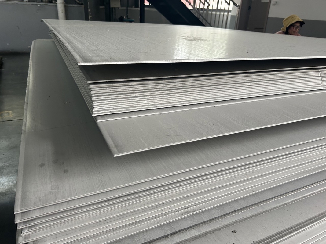 2B BA Hairline Mirror Finish 430 Stainless Steel Sheet AISI 0.3mm-150mm Thickness