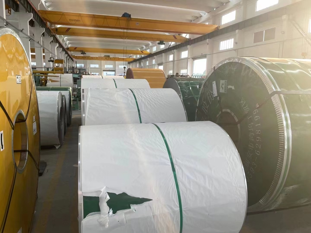 Cold Rolled Stainless Steel Coil Sheet Plate ASTM A240 SS 304 Grade 2B Finish