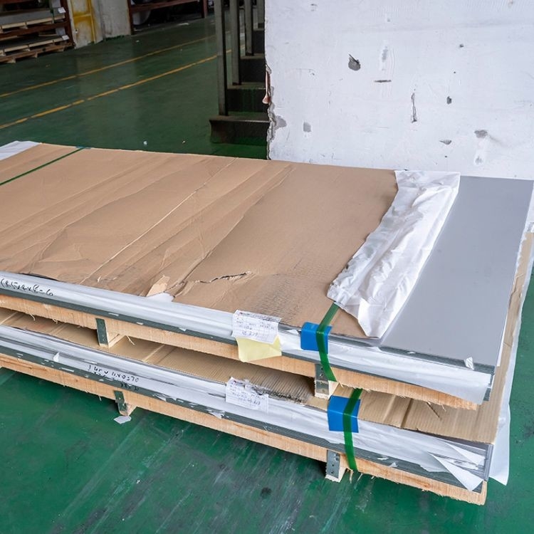 BA Surface 201 Stainless Steel Sheet Plate AISI 1000 - 3000mm