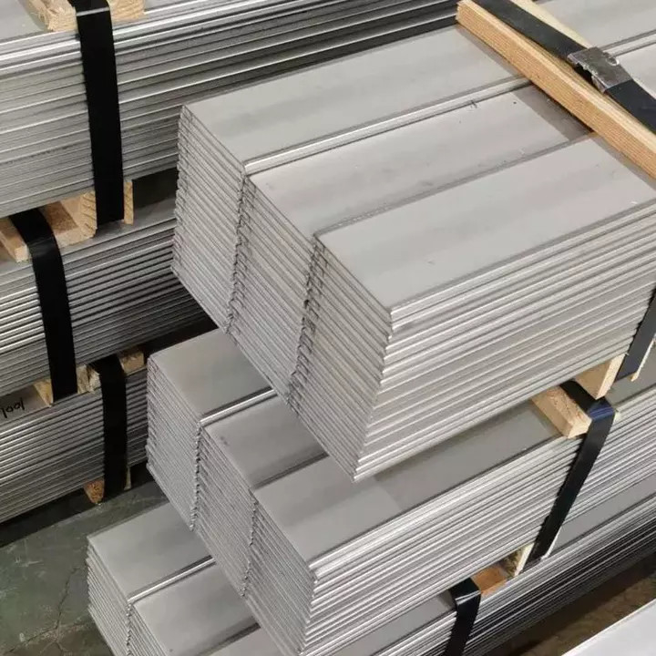 Technique Grade Stainless Flat Bar 304 321 Hot Rolled 10mm - 180mm